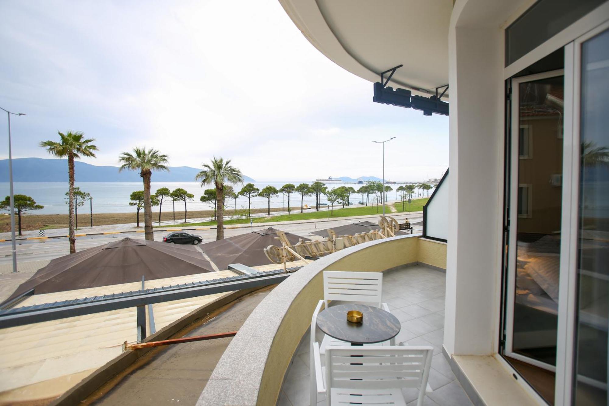 Vala Boutique Hotel Vlorë Εξωτερικό φωτογραφία