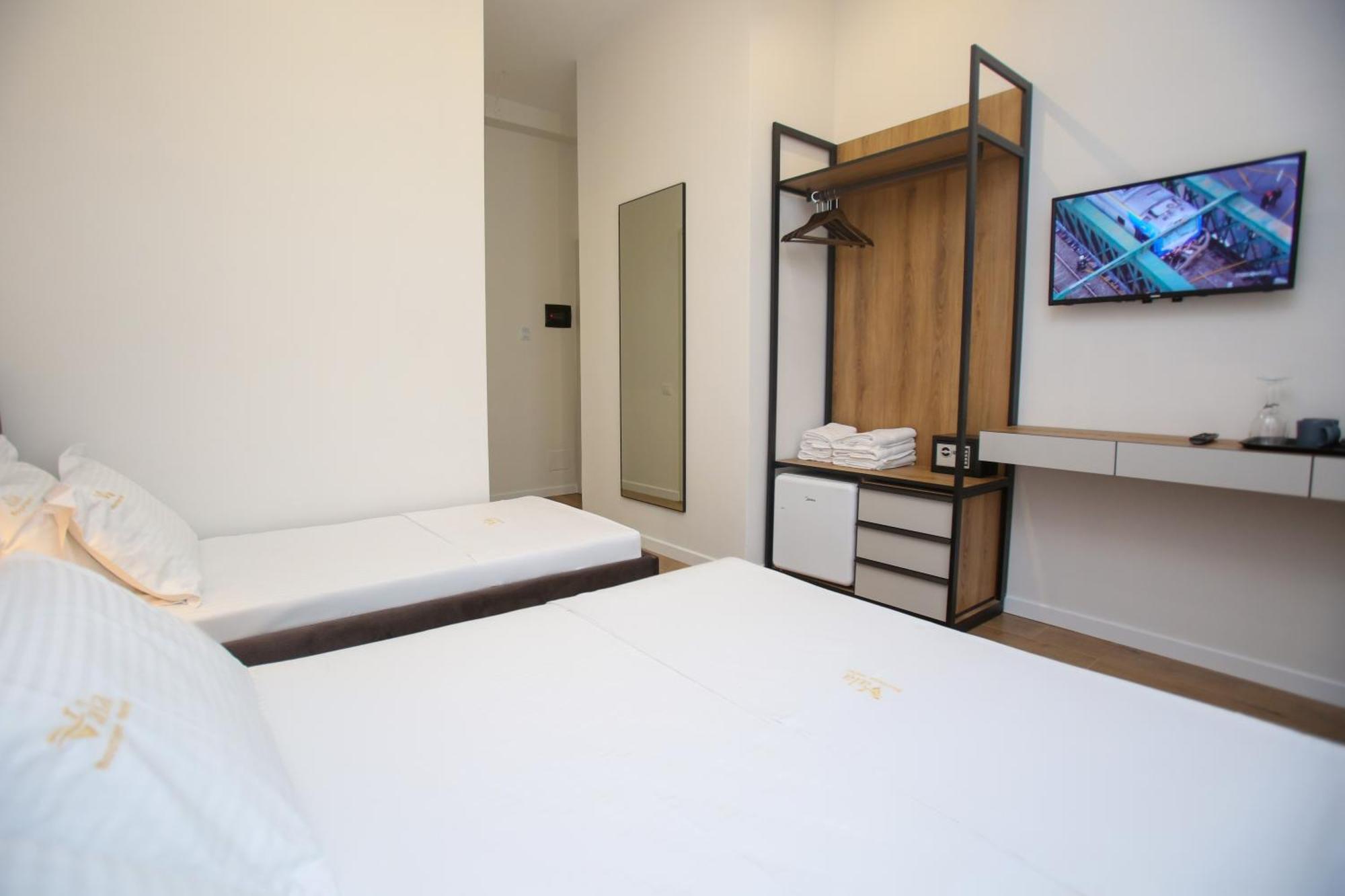 Vala Boutique Hotel Vlorë Εξωτερικό φωτογραφία