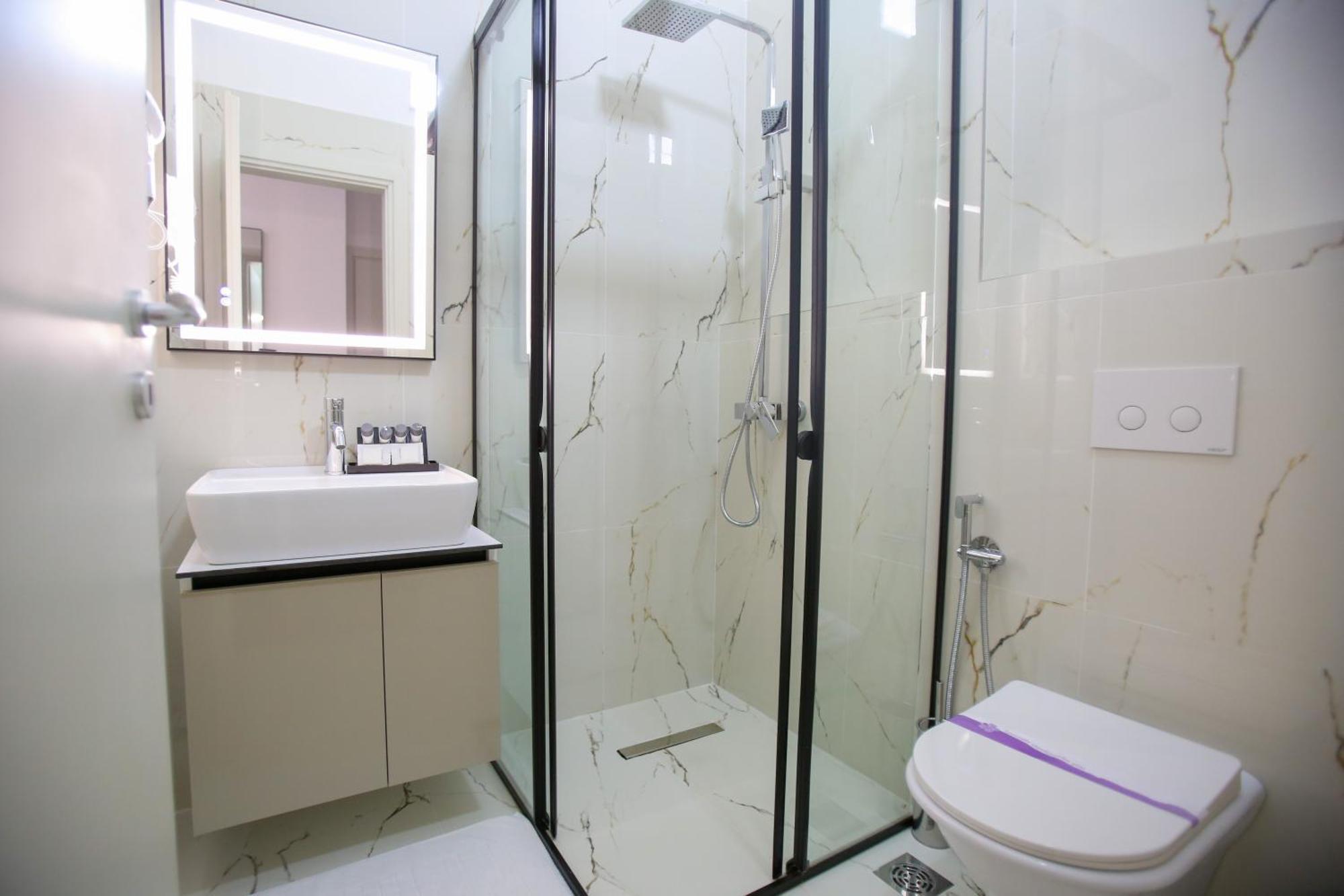 Vala Boutique Hotel Vlorë Εξωτερικό φωτογραφία
