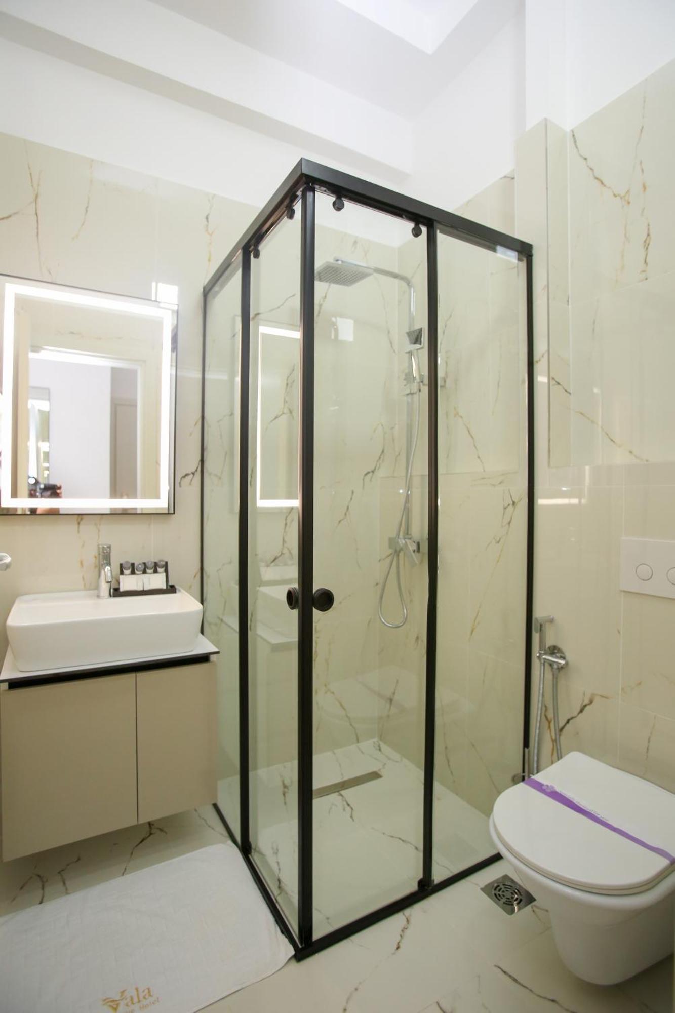 Vala Boutique Hotel Vlorë Εξωτερικό φωτογραφία