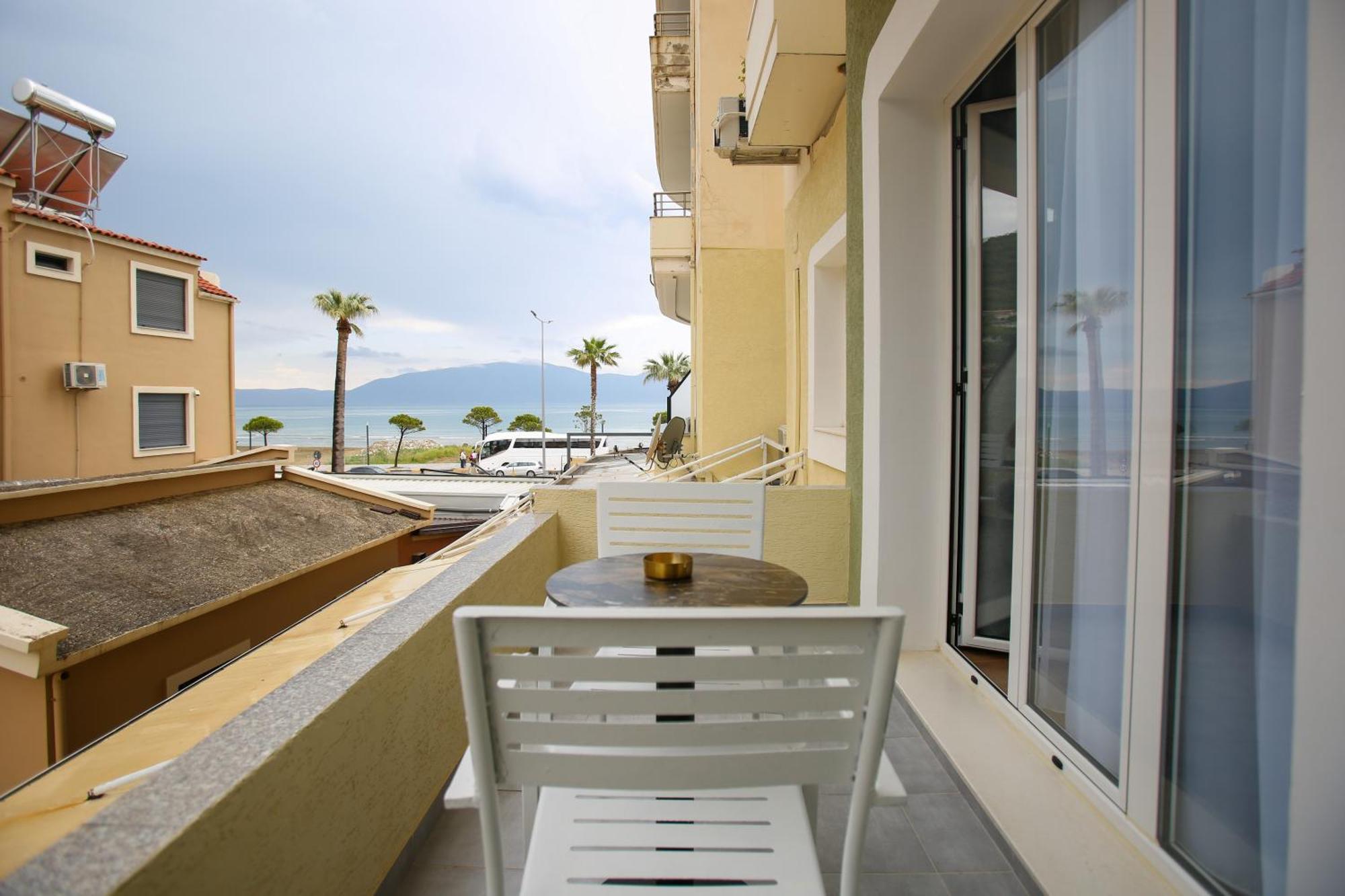 Vala Boutique Hotel Vlorë Εξωτερικό φωτογραφία