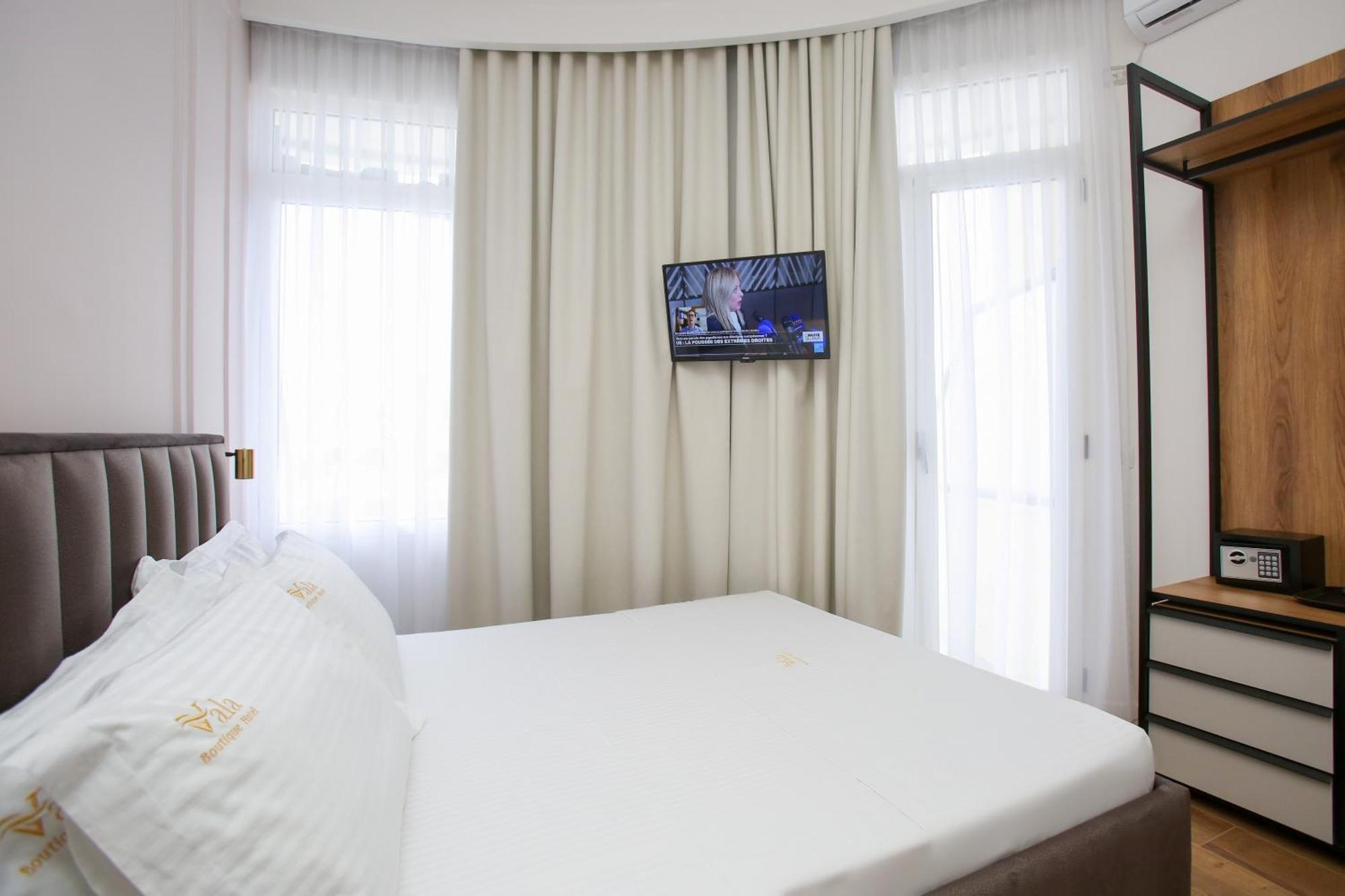 Vala Boutique Hotel Vlorë Εξωτερικό φωτογραφία